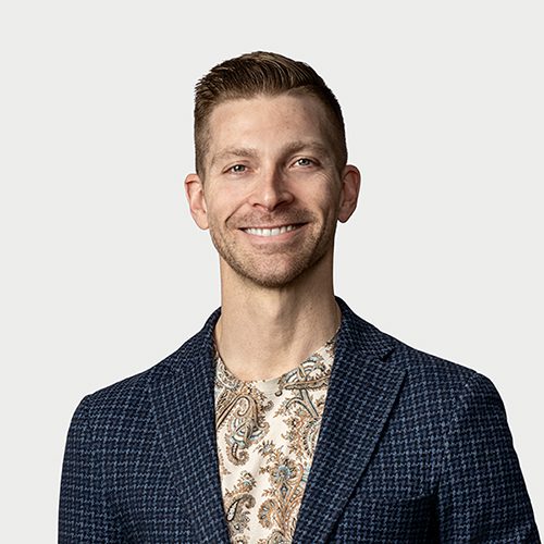 Headshot for Aaron Briggs